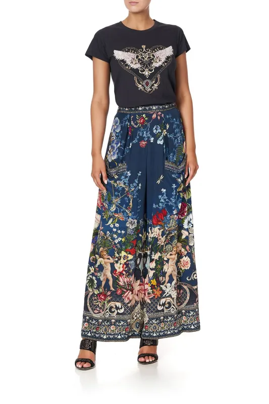 SLIM FIT ROUND NECK T-SHIRT DREAMS OF MIDSUMMER sold by Camilla