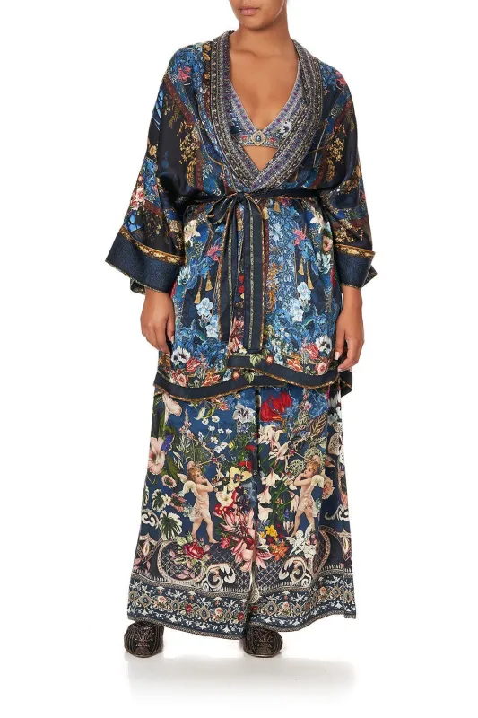 ROBE WITH NARROW COLLAR DREAMS OF MIDSUMMER made by Camilla