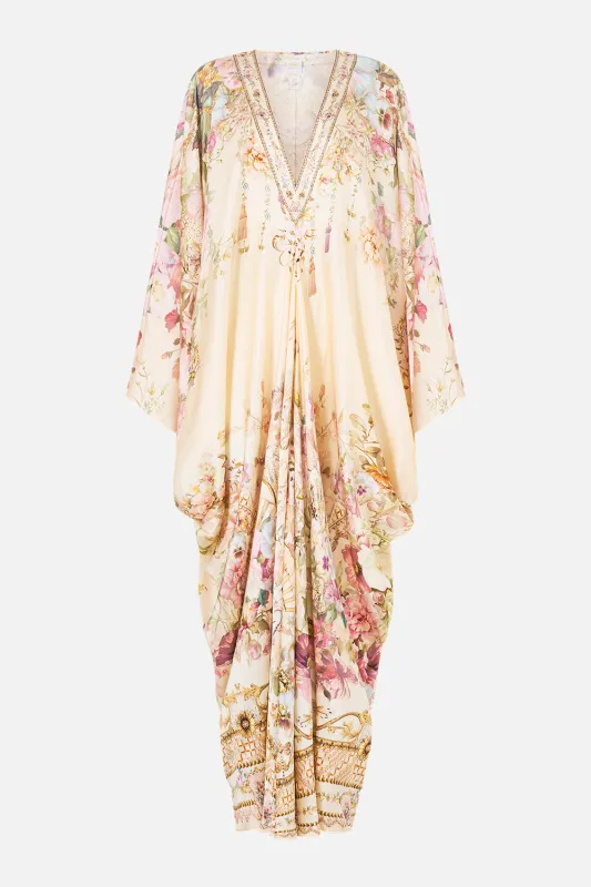 T SHAPE LONG KAFTAN ADORNED IN ARANJUEZ made by Camilla