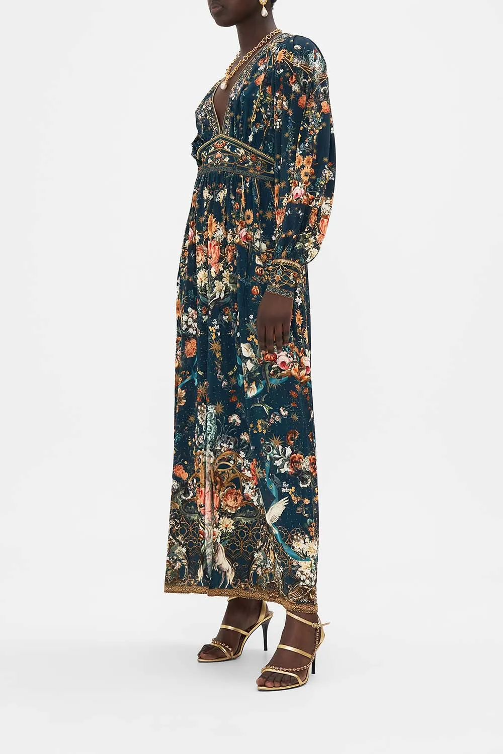 V NECK WAISTED JERSEY DRESS SHE WHO WEARS THE CROWN sold by Camilla product image thumbnail 4