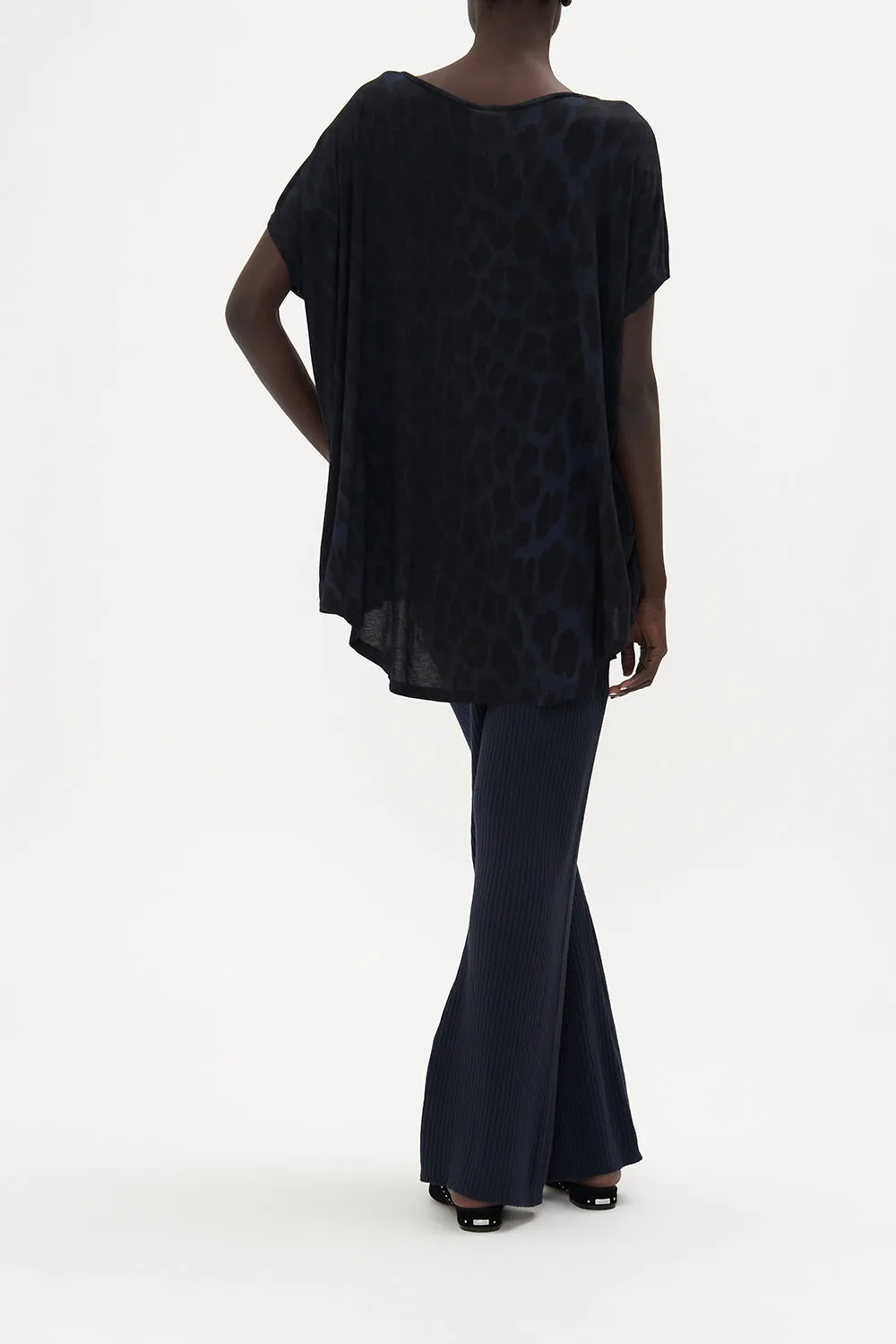 LOOSE FIT TEE SHES A CRAZY CAT sold by Camilla product image thumbnail 2