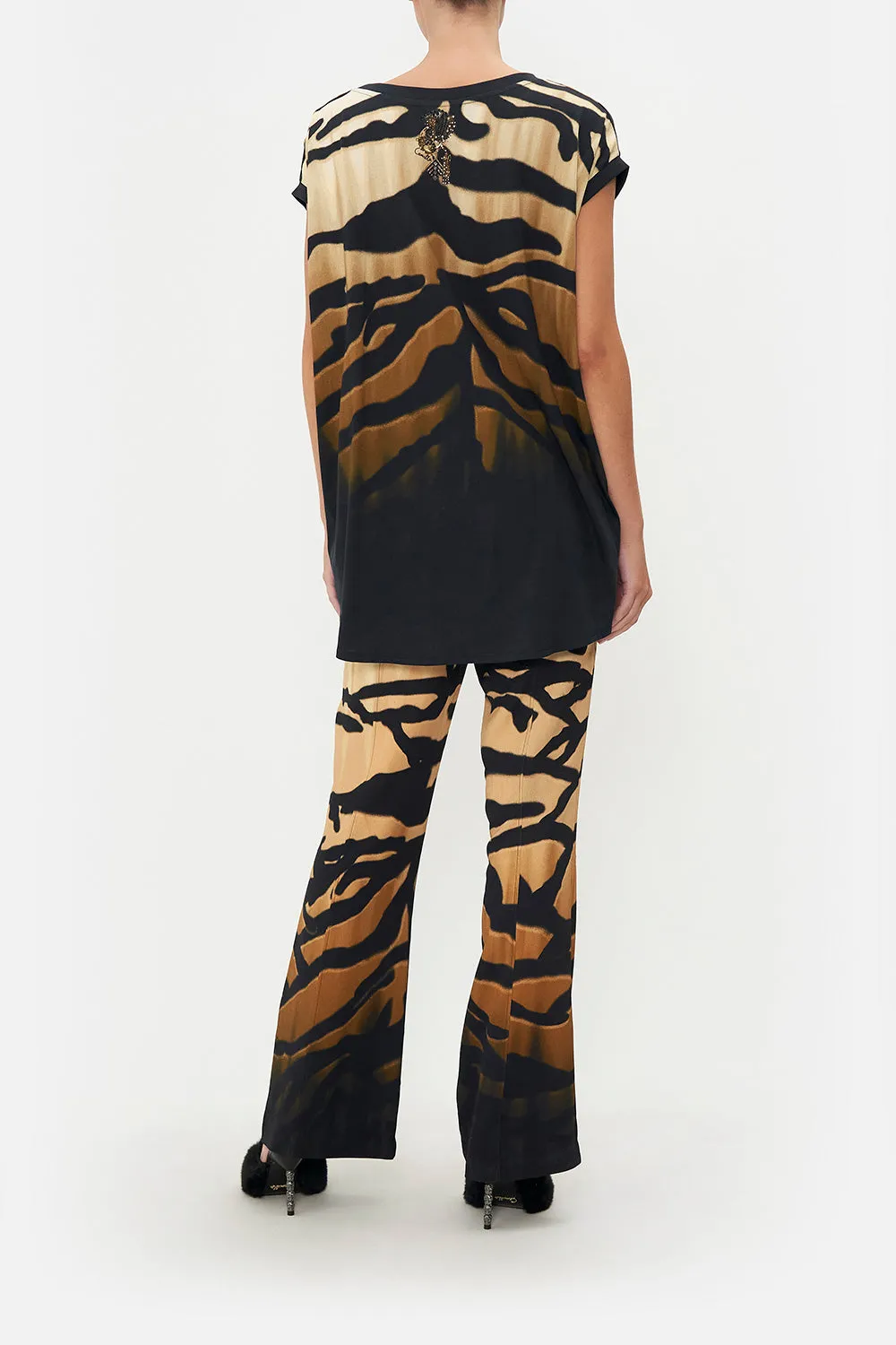 EXTENDED SLEEVE TEE WITH BUTTONS TAME MY TIGER sold by Camilla product image thumbnail 2