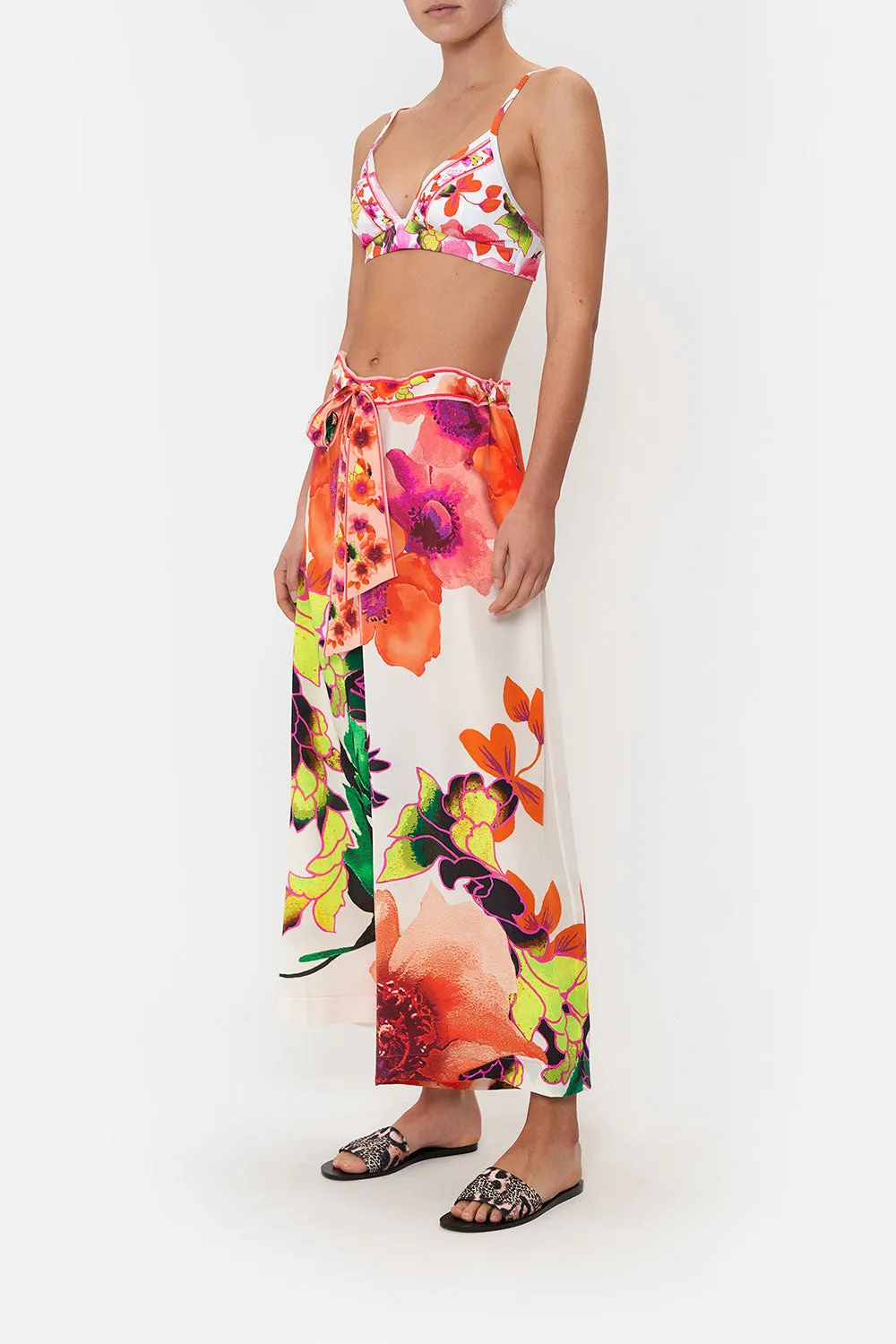 SOFT BRA WITH BACK CLIP PRETTY AS A POPPY sold by Camilla product image thumbnail 4