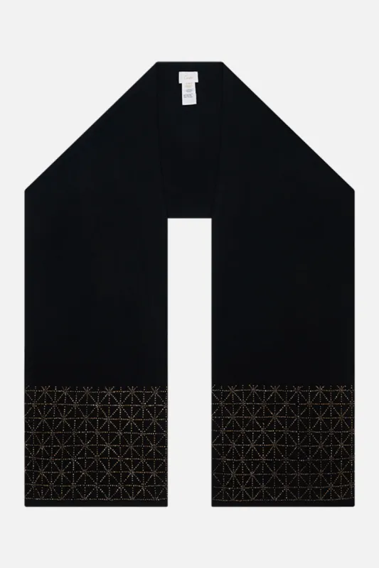 KNIT SCARF SOUL OF A STAR GAZER sold by Camilla