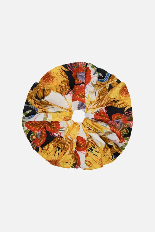 OVERSIZED SCRUNCHIE SUNFLOWERS ON MY MIND sold by Camilla