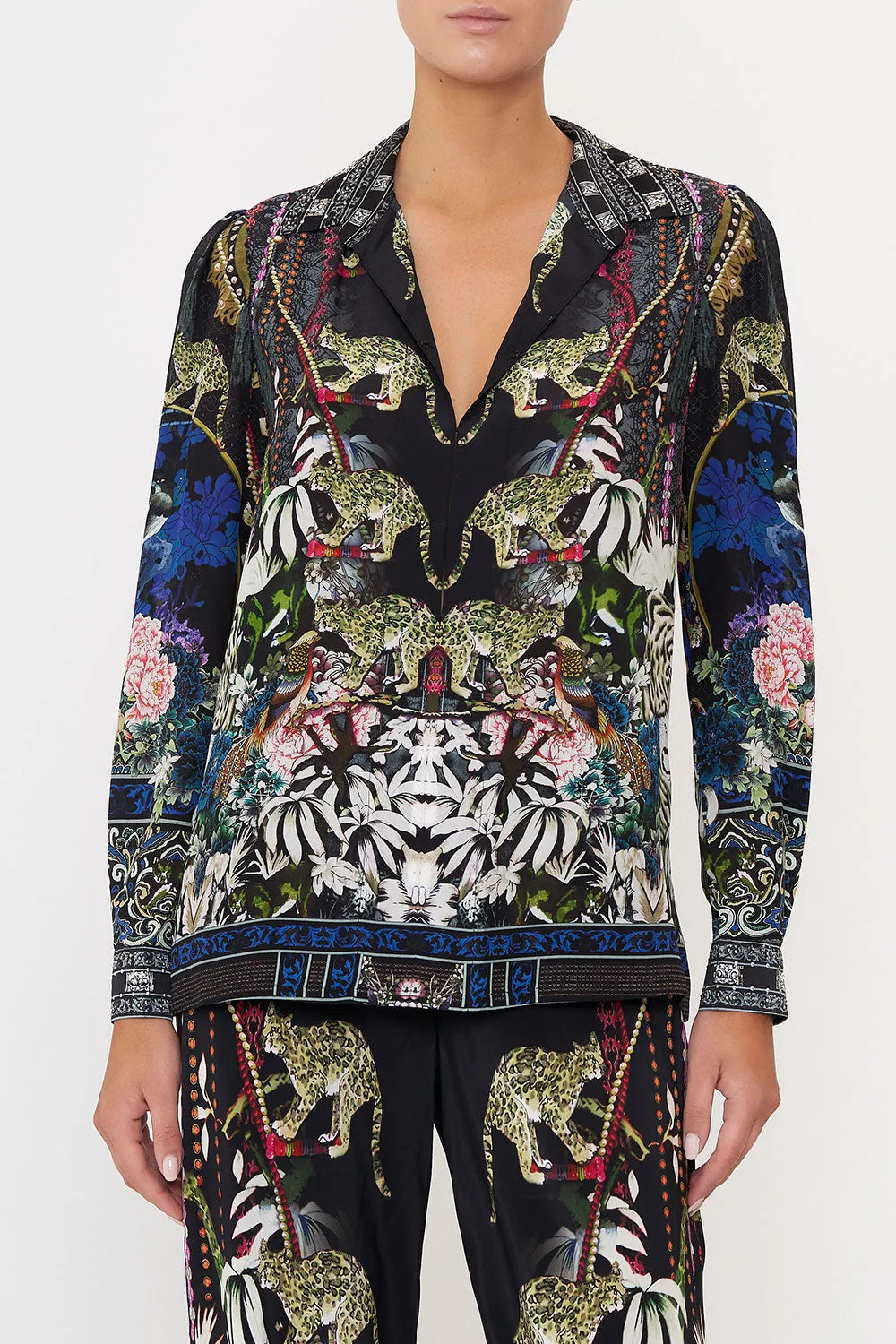 COLLAR SHIRT WITH 1/2 BUTTON FRONT HOLLYWOOD HEIST sold by Camilla product image thumbnail 5