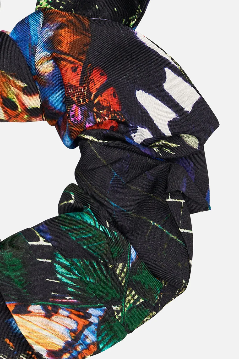 SCRUNCHIE FLUTTER BY sold by Camilla product image thumbnail 2