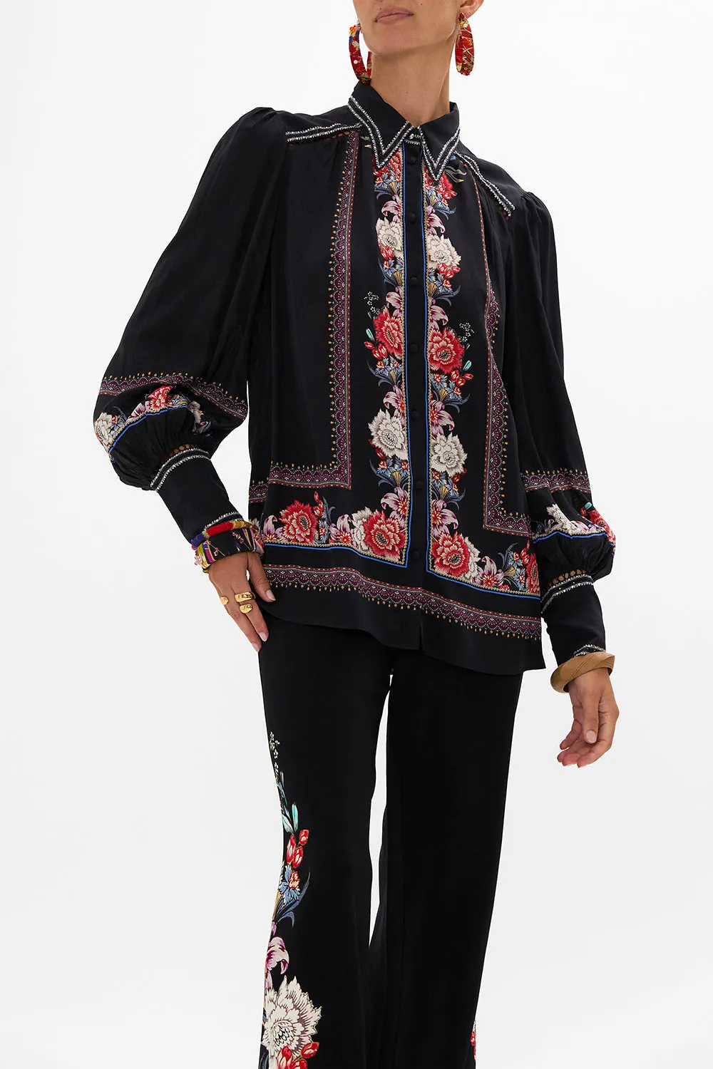 BUTTON THROUGH BLOUSON SLEEVE BLOUSE VOLENDAM DOLLS sold by Camilla product image thumbnail 5