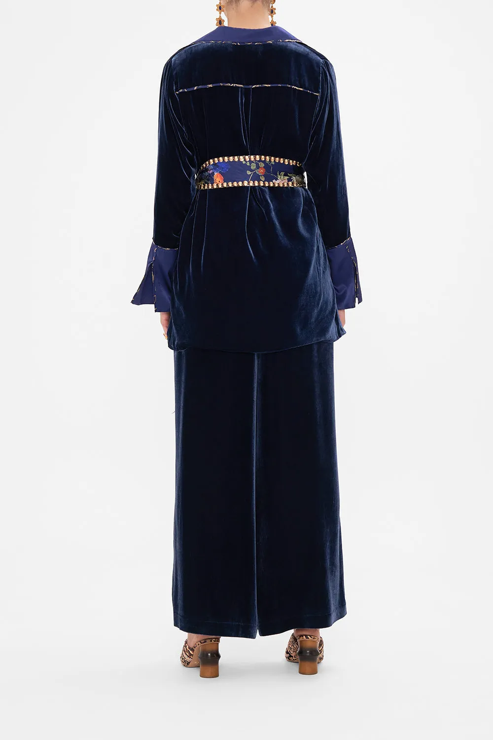 SPLIT CUFF SOFT JACKET PLAY YOUR CARDS RIGHT sold by Camilla product image thumbnail 2