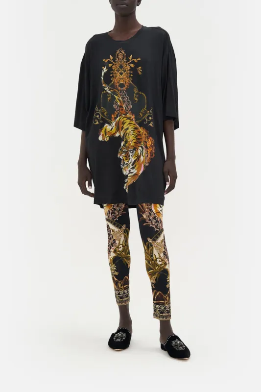 LEGGINGS THE QUEENS KING sold by Camilla