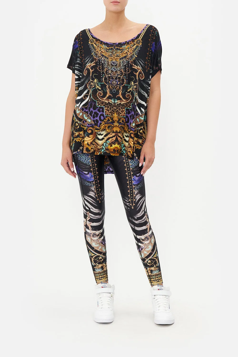 LOOSE FIT TEE SHES GOT GRACE sold by Camilla