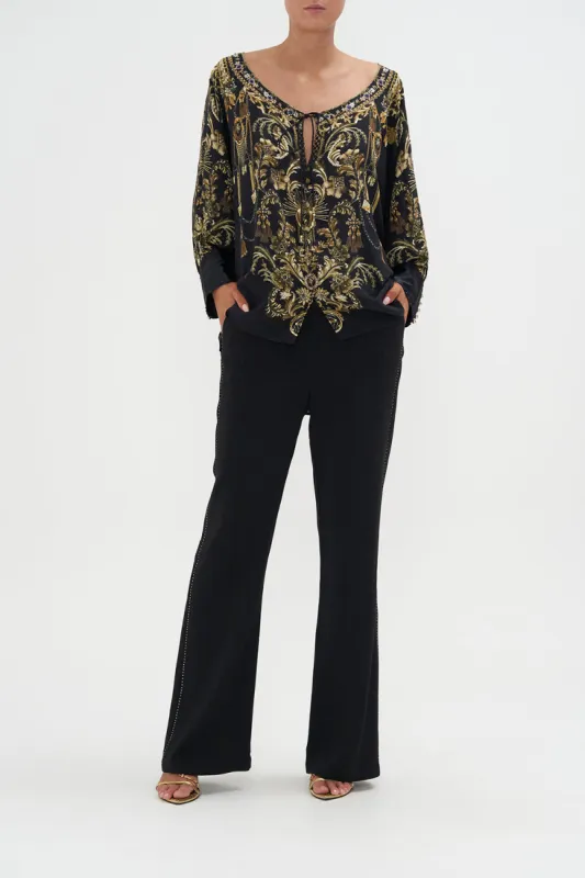 RAGLAN SLEEVE BUTTON UP TOP THE NIGHT IS NOIR sold by Camilla
