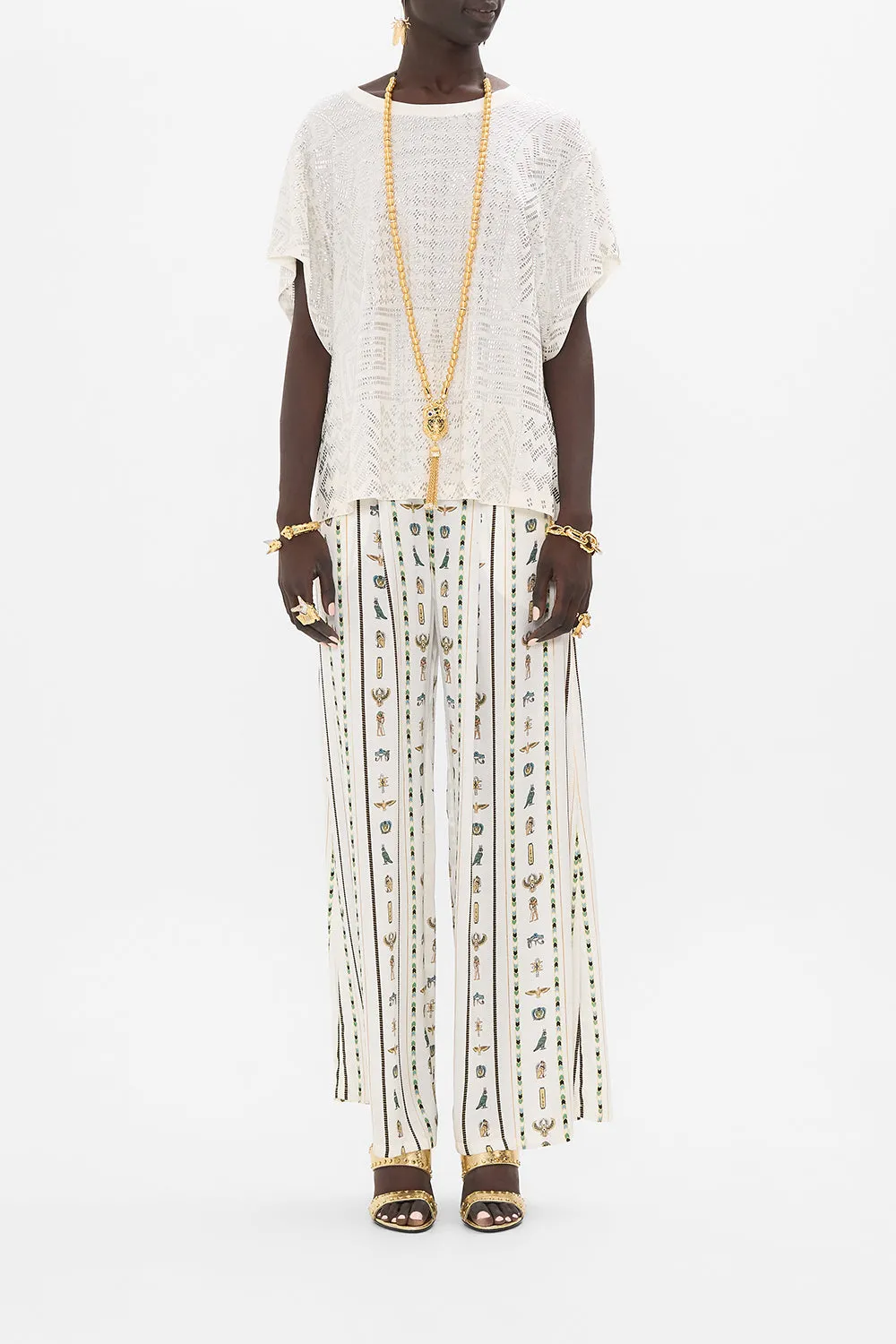 T-SHIRT WITH DROPPED ARMHOLE VALLEY OF THE QUEENS sold by Camilla