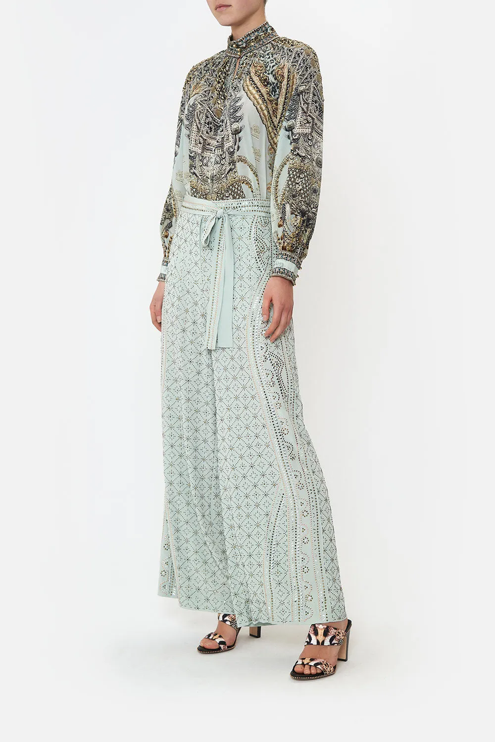 RAGLAN BUTTON UP SHIRT FREE ESPIRITU sold by Camilla product image thumbnail 4