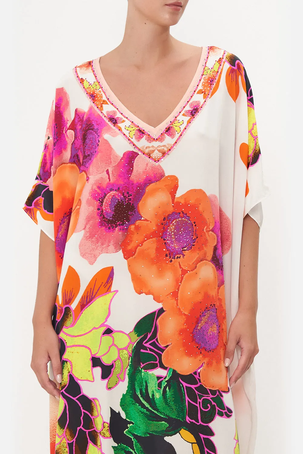 V-NECK KAFTAN PRETTY AS A POPPY sold by Camilla product image thumbnail 5