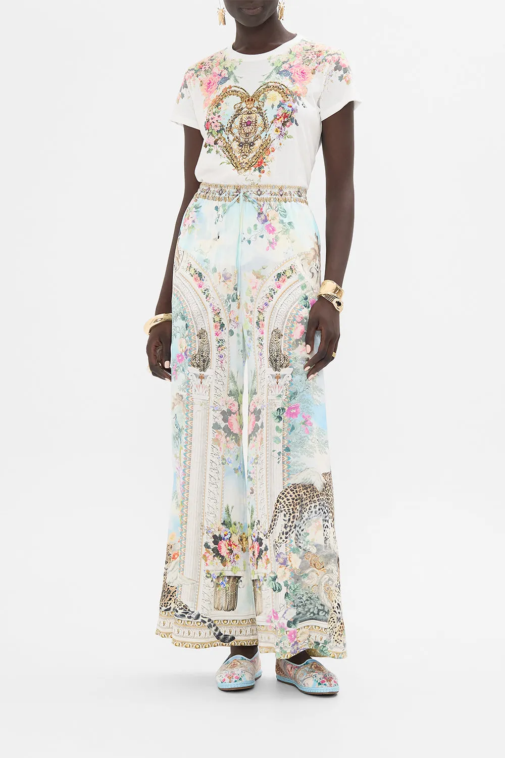 SLIM FIT ROUND NECK T-SHIRT - WHITE/MULTI WE ALWAYS HAVE ALEXANDRIA sold by Camilla