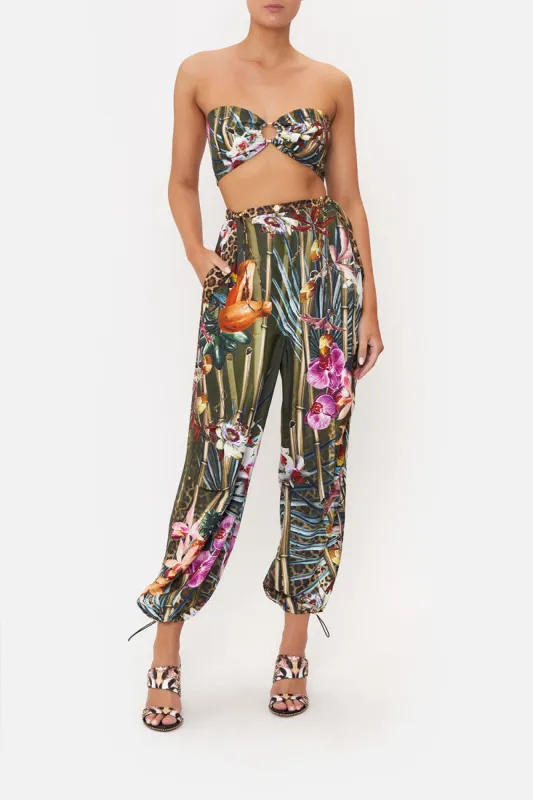 PARACHUTE PANT PASSPORT TO PARADISE sold by Camilla