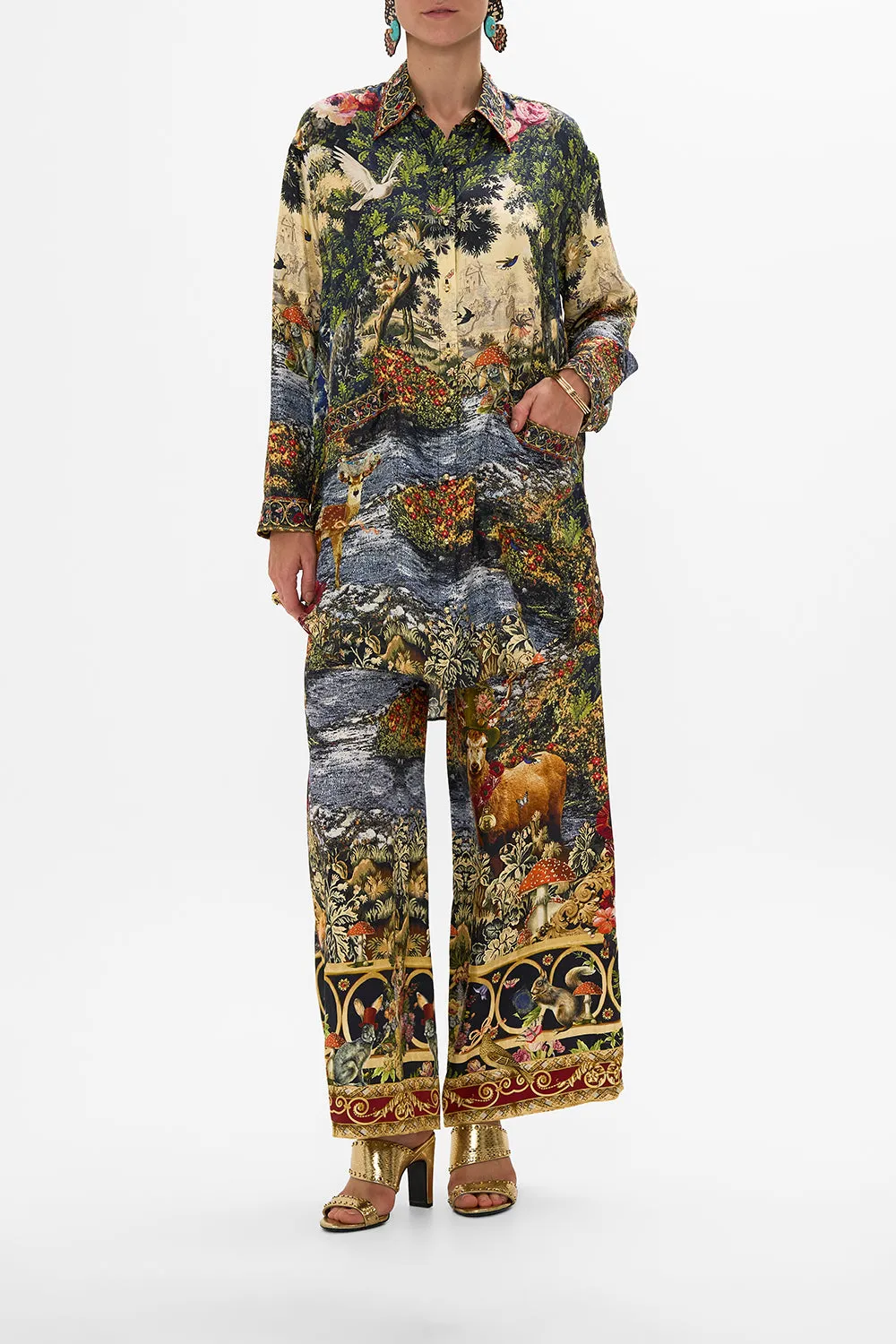 SHIRT TUNIC WITH POCKETS TAPESTRY TOTEMS sold by Camilla
