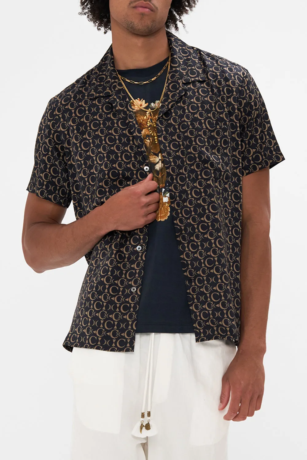 SHORT SLEEVE CAMP COLLARED SHIRT A NIGHT AT THE OPERA sold by Camilla product image thumbnail 5