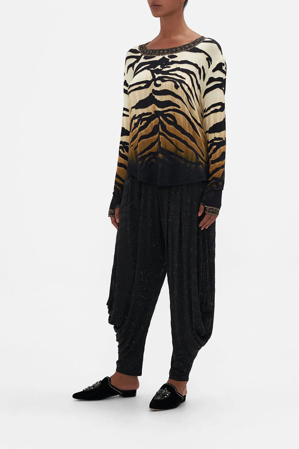 REVERSIBLE COWL LONG SLEEVE TEE TAME MY TIGER sold by Camilla product image thumbnail 4