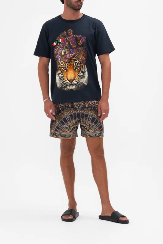 RELAXED HEAVYWEIGHT TEE VENICE VIGNETTE sold by Camilla