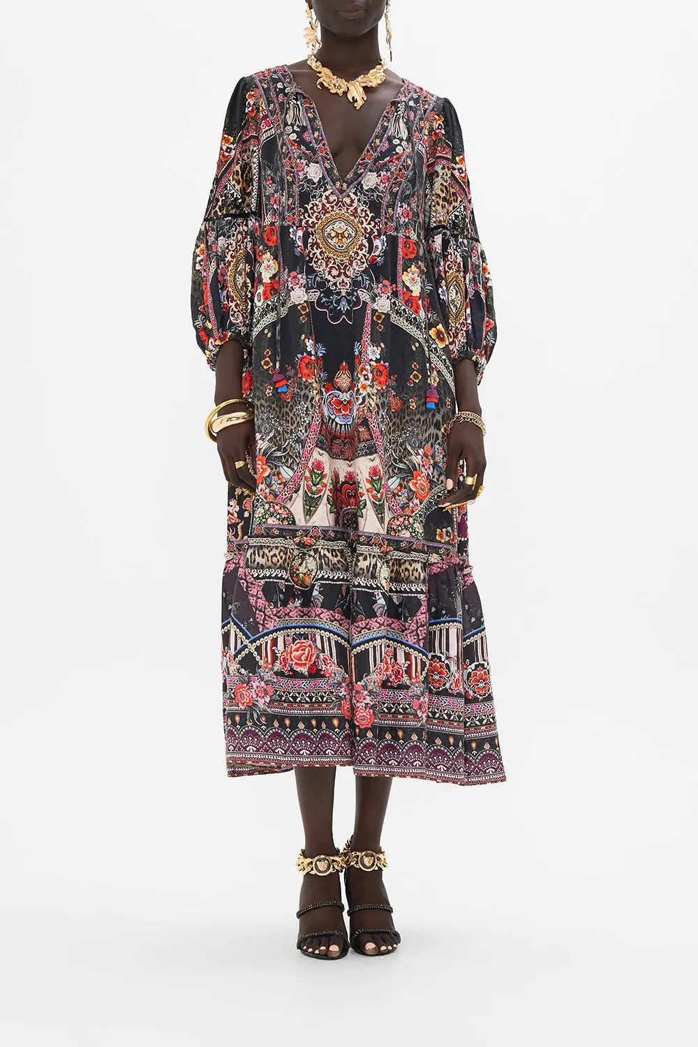 TIE NECK DRESS VOLENDAM DOLLS sold by Camilla