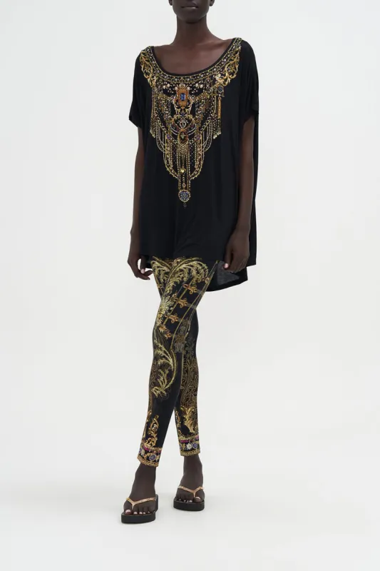 LOOSE FIT TEE THE NIGHT IS NOIR sold by Camilla