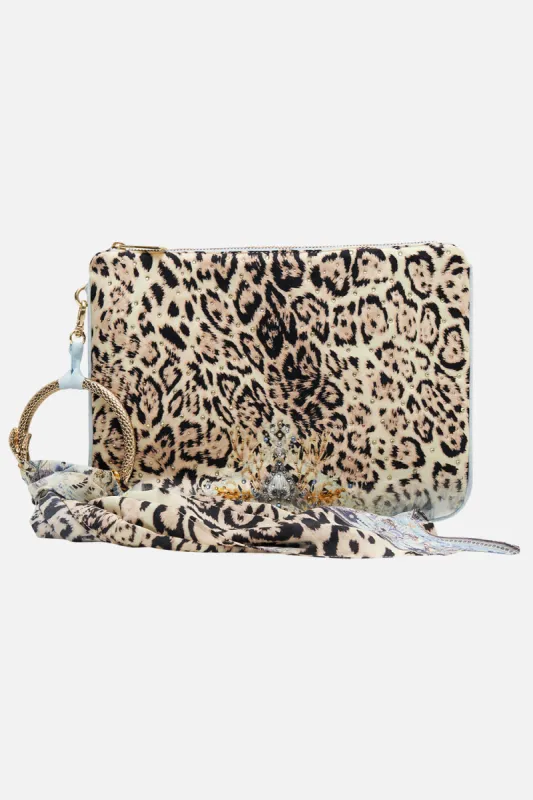 RING SCARF CLUTCH SEAHORSE SONNET sold by Camilla