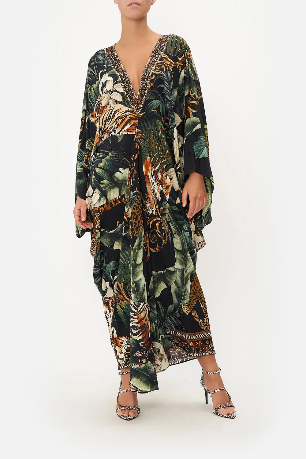 T SHAPE LONG KAFTAN EASY TIGER sold by Camilla