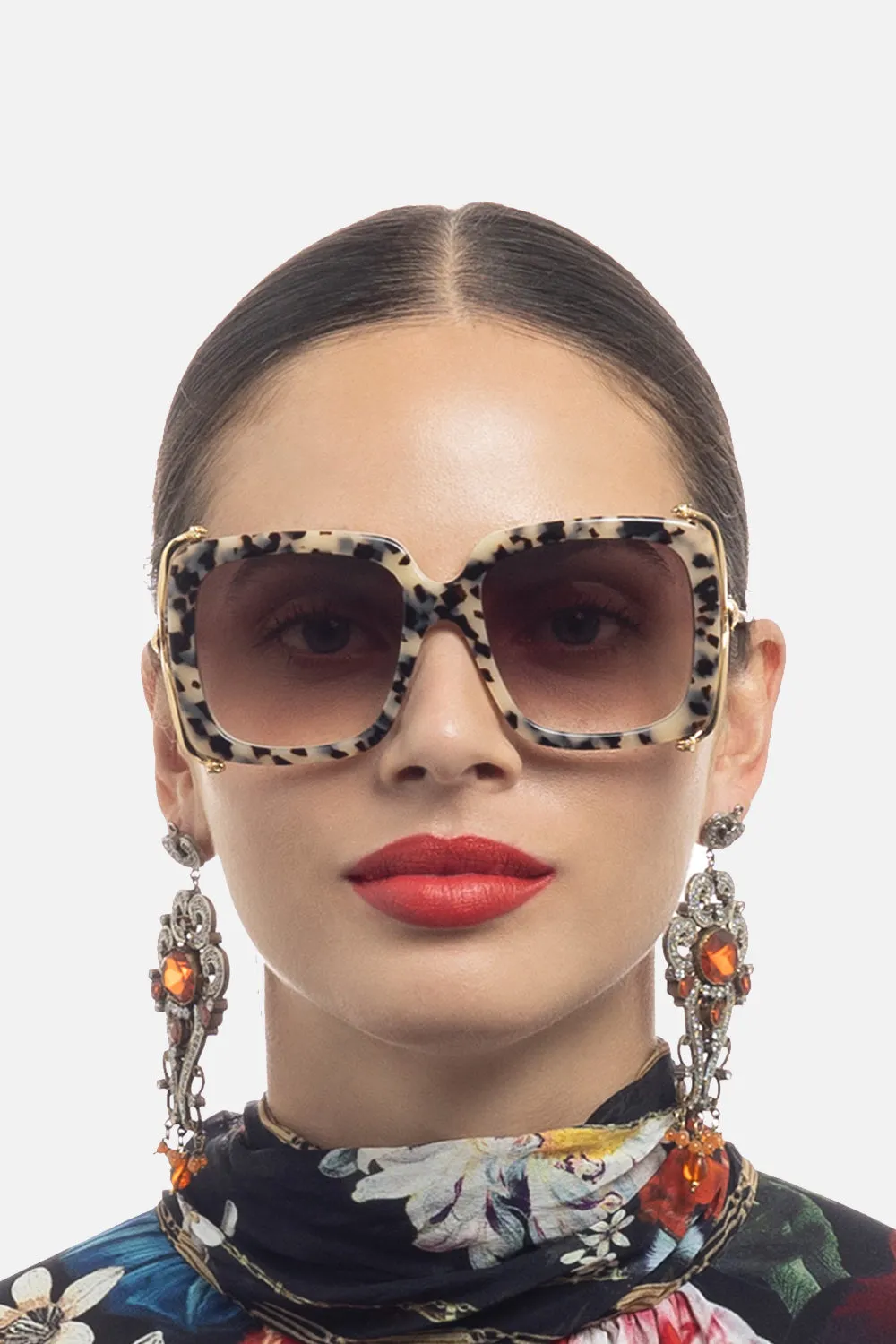 THE AFTERPARTY SUNGLASSES NATURAL TORT / IVORY sold by Camilla product image thumbnail 4