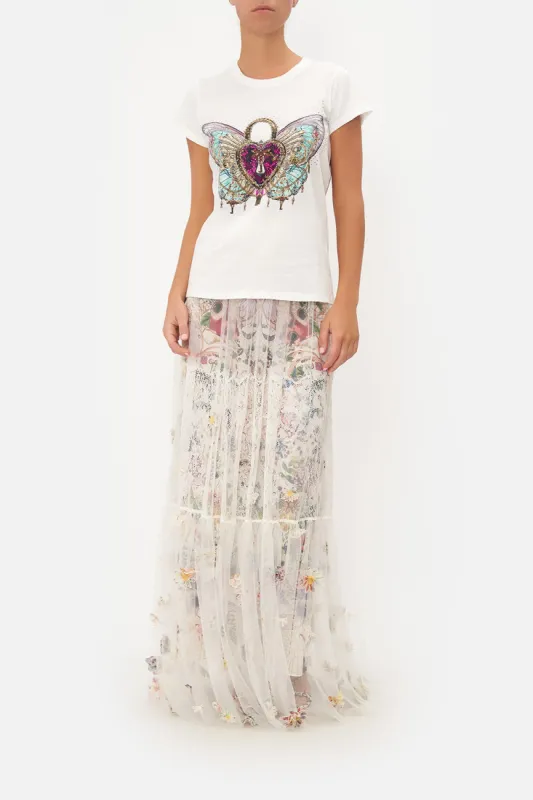 SLIM FIT ROUND NECK T-SHIRT QUEENS BEE HIVE sold by Camilla