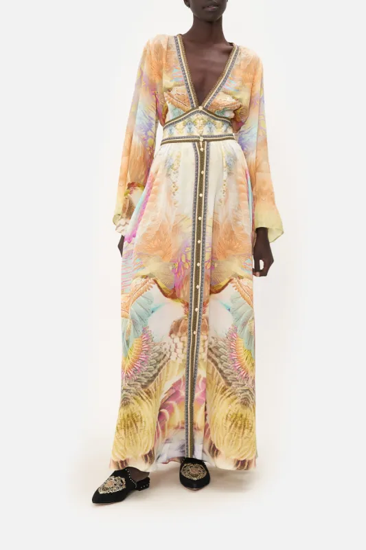 KIMONO SLEEVE DRESS WITH SHIRRING DETAIL TAKE FLIGHT sold by Camilla