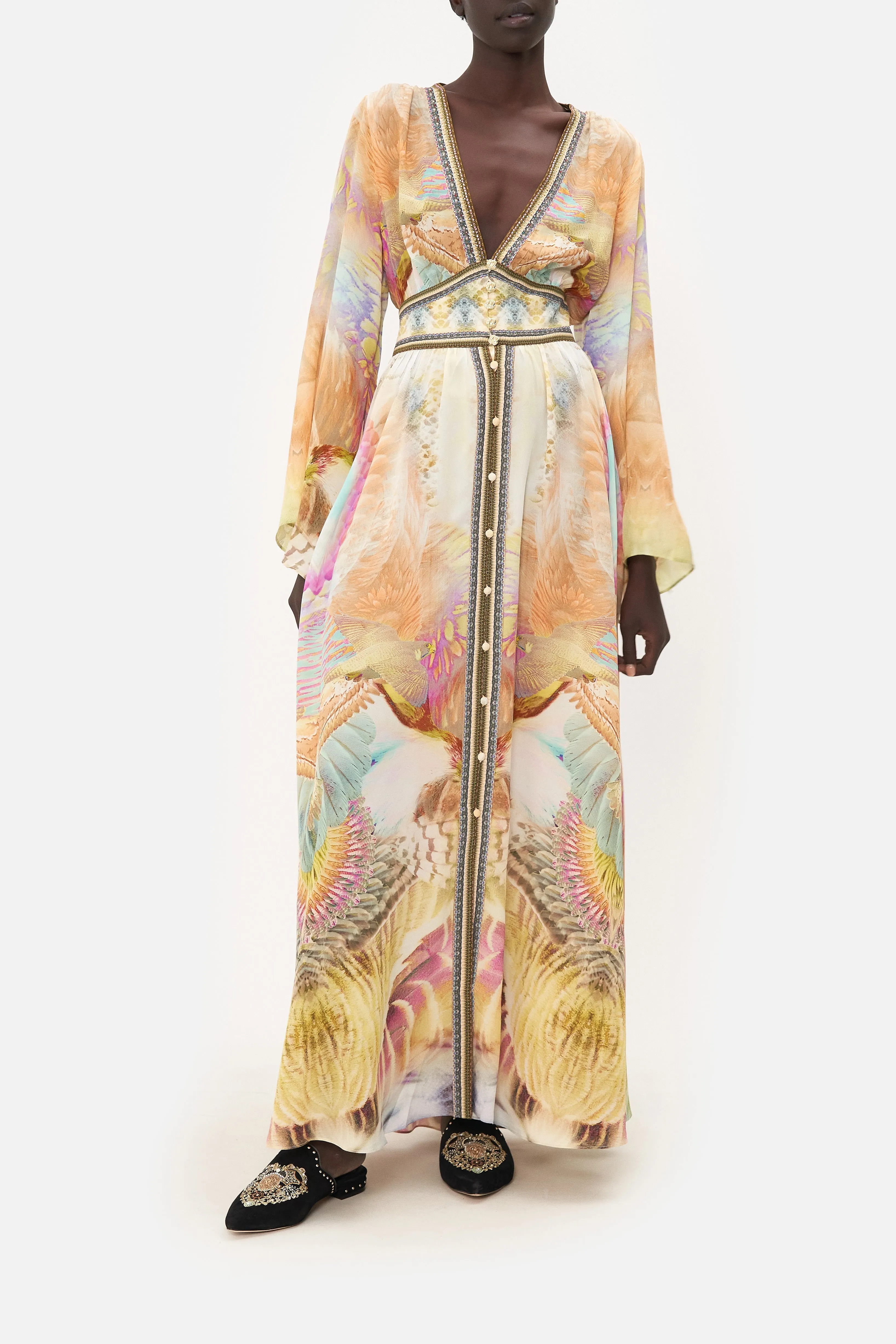 KIMONO SLEEVE DRESS WITH SHIRRING DETAIL TAKE FLIGHT sold by Camilla