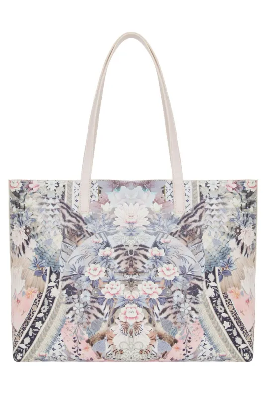 EAST WEST TOTE MOTO MAIKO sold by Camilla