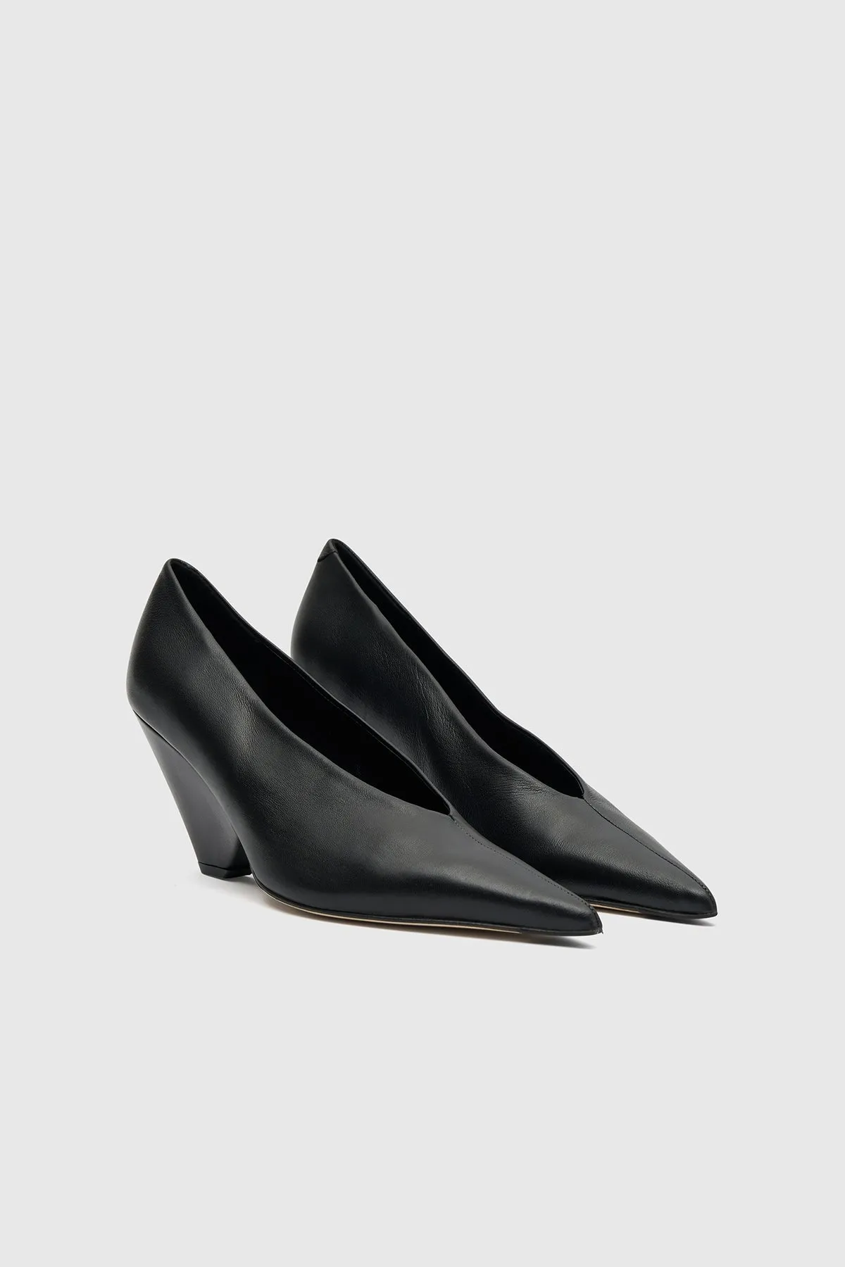 Rhys Leather Pump sold by camilla & marc product image thumbnail 5