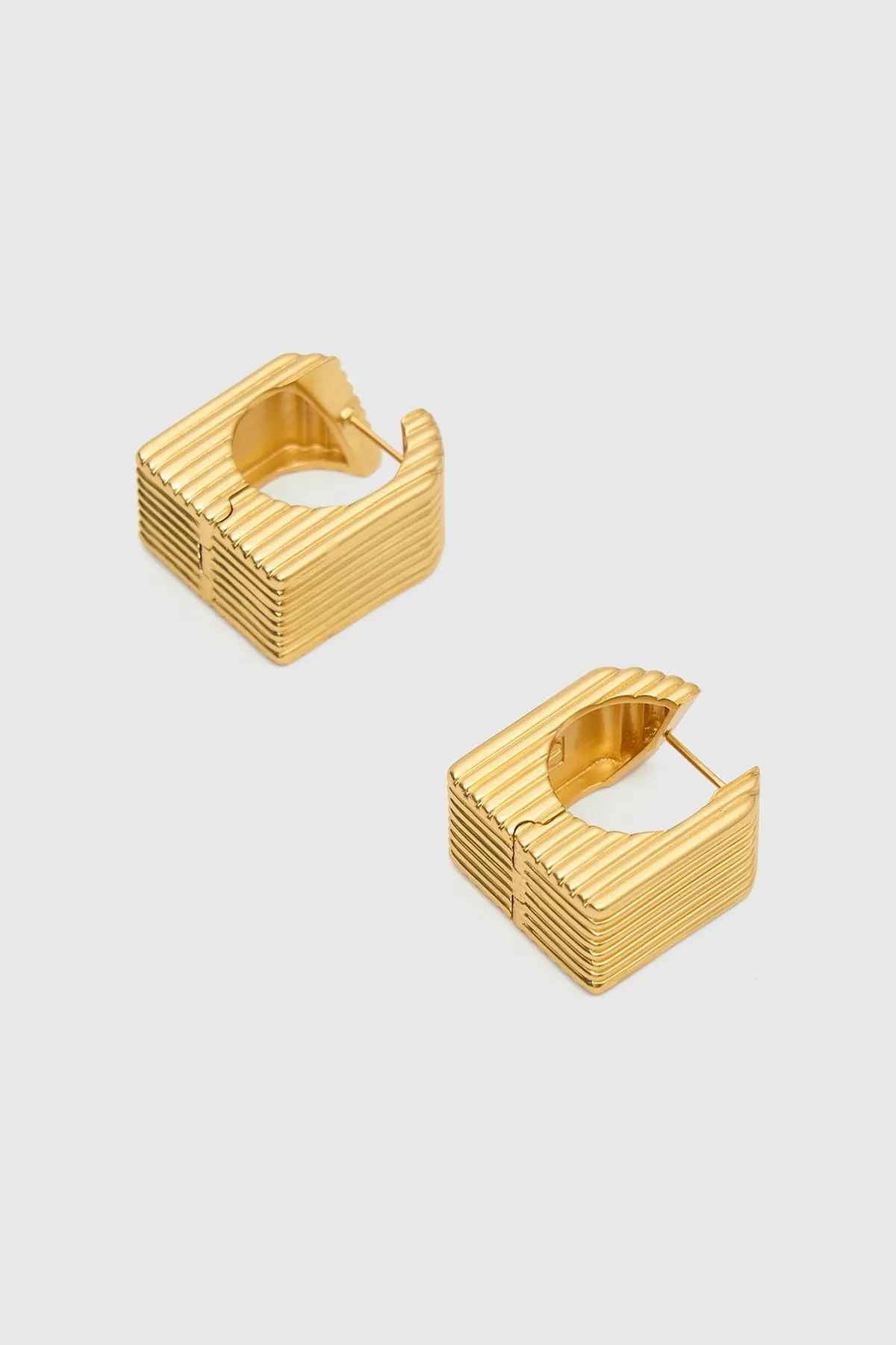 Freya Huggies sold by camilla & marc product image thumbnail 4