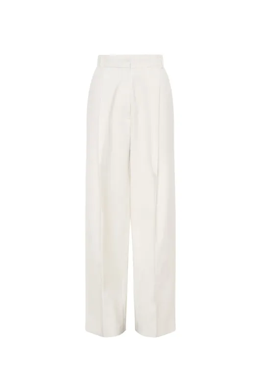 Cora Pant sold by camilla & marc