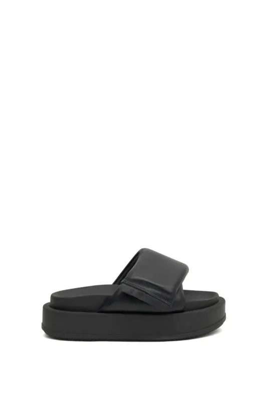 Alya Leather Sandal sold by camilla & marc