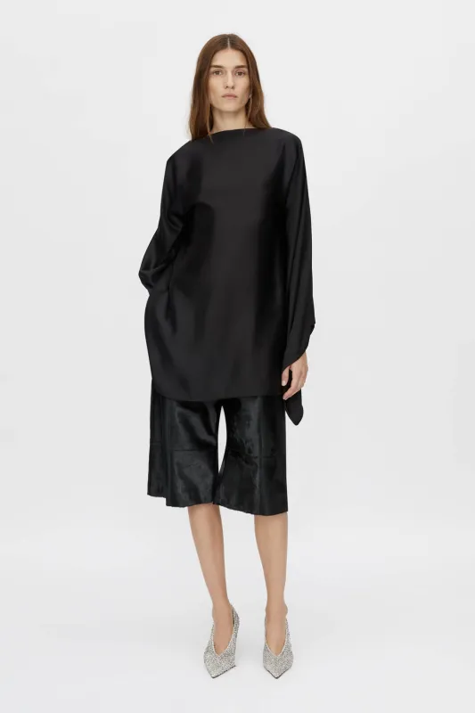 Aviana Long Sleeve Top sold by camilla & marc