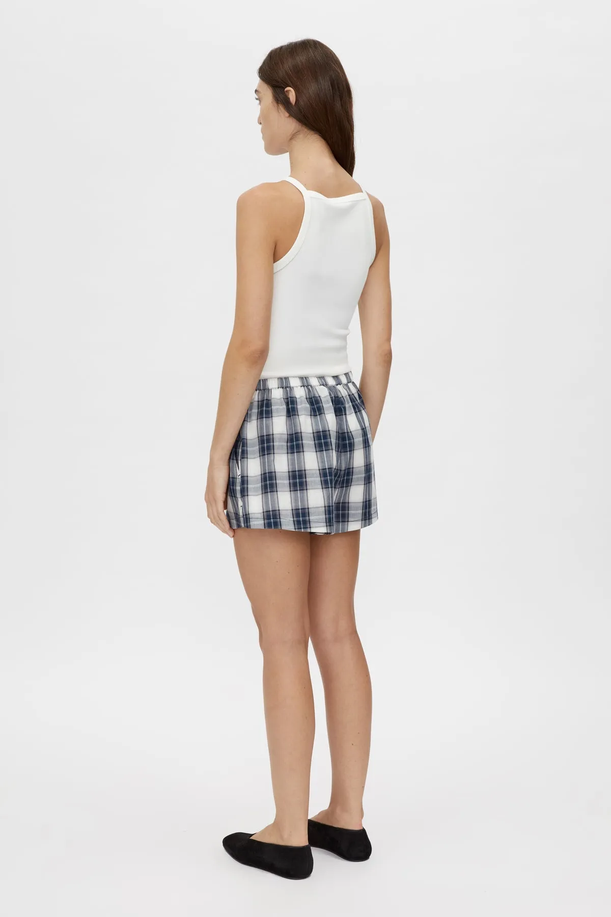 Carsten Short sold by camilla & marc product image thumbnail 5