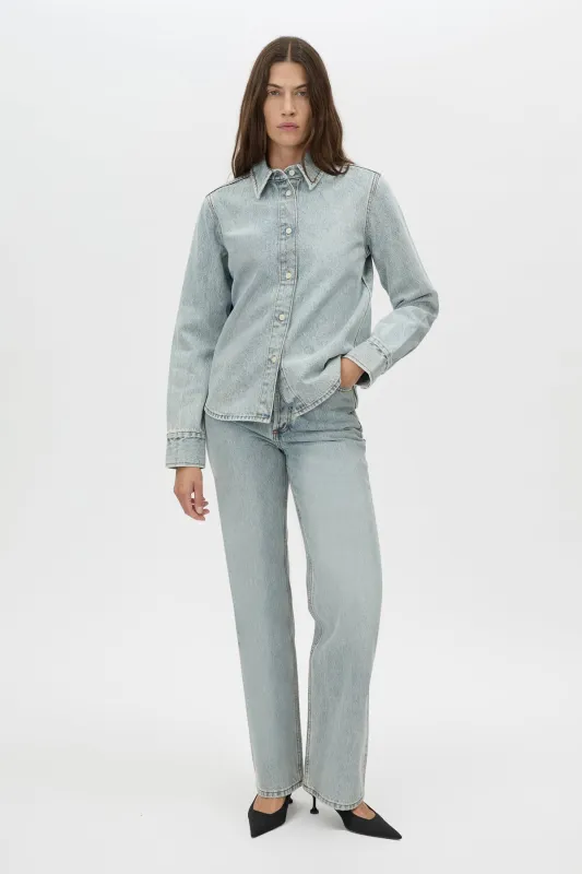 Manuela Denim Jean sold by camilla & marc