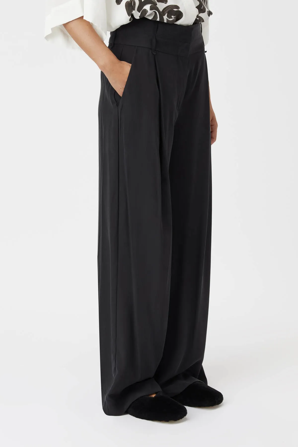 Olivier Pant sold by camilla & marc product image thumbnail 2