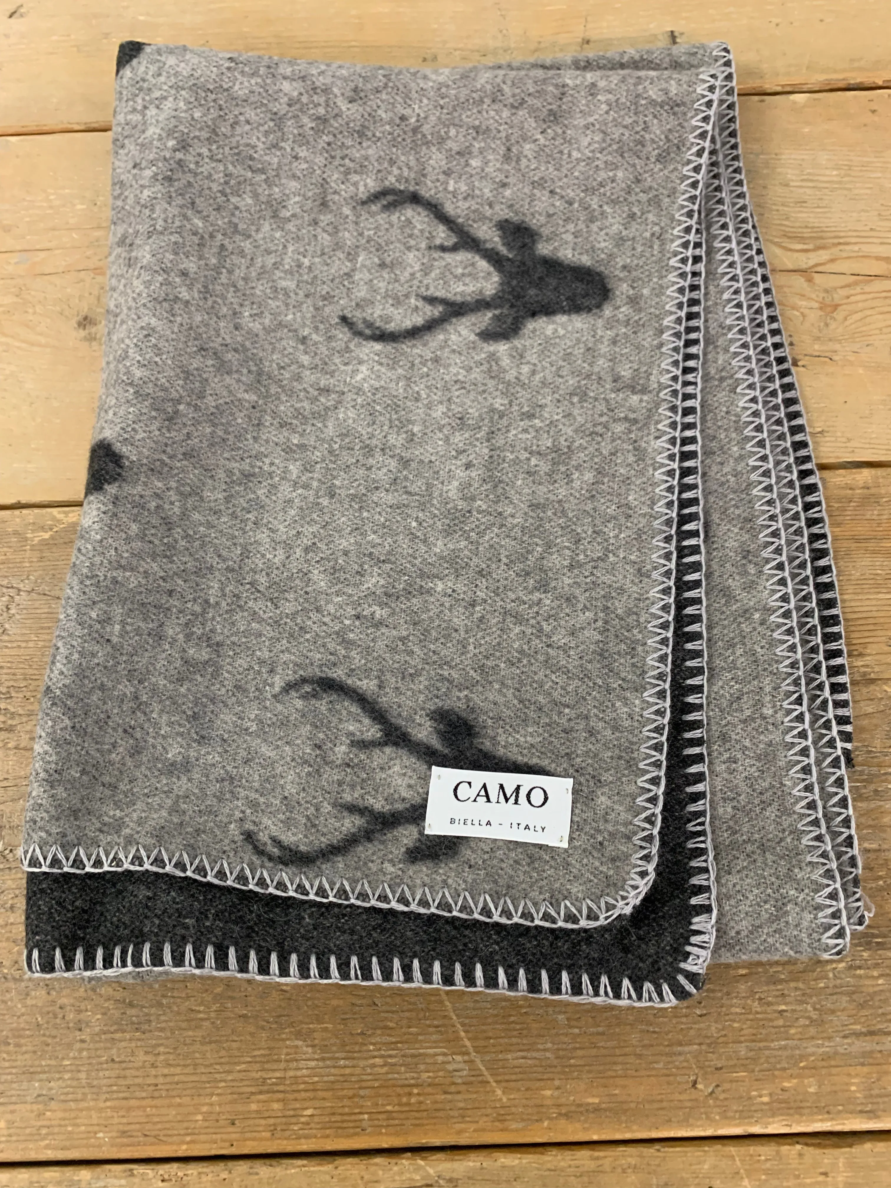 SIGFRIDO - DEER WOOL SCARF sold by Camo product image thumbnail 3