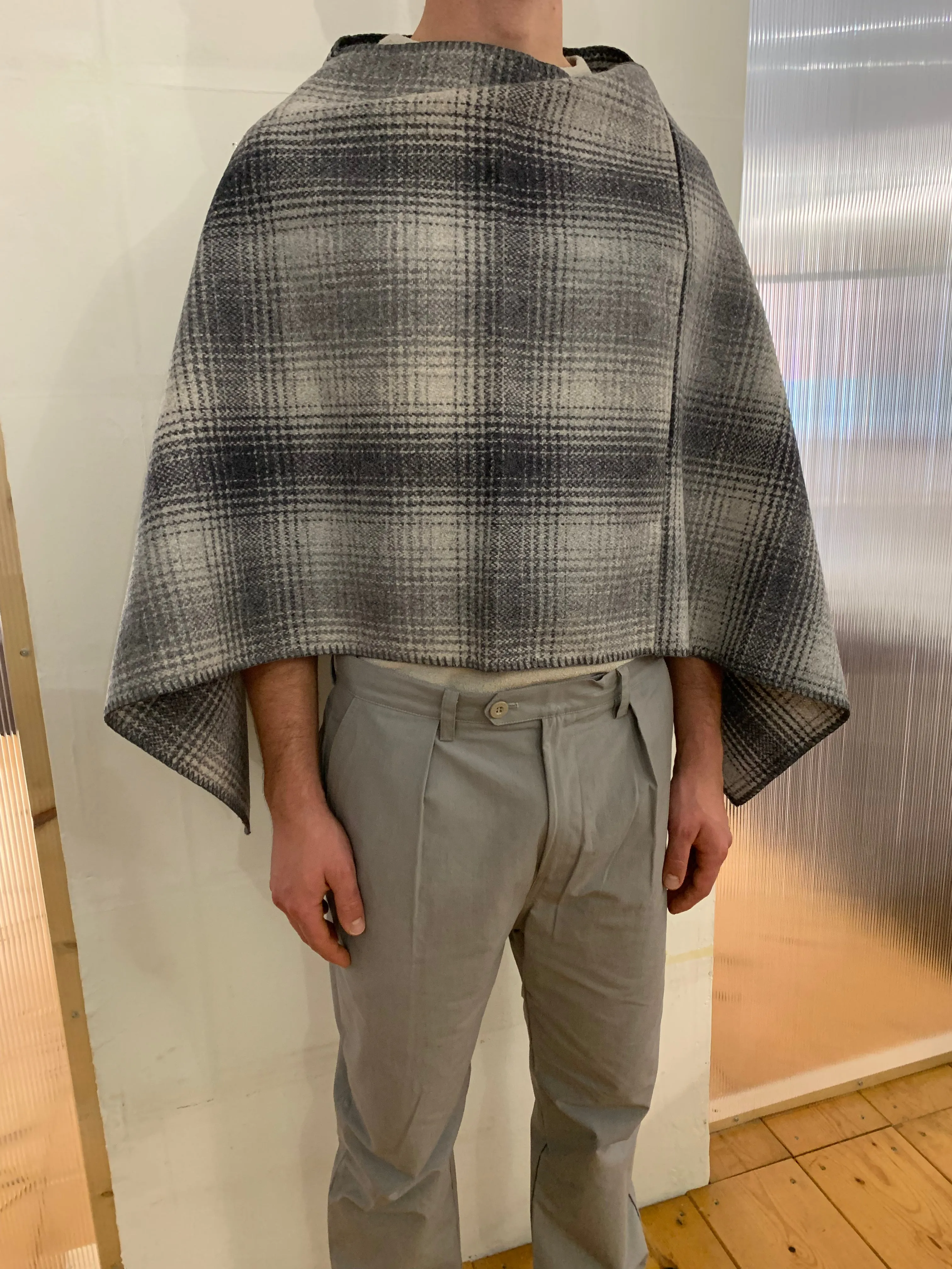 EASTWOOD - WOOL PONCHO - CHECK GREY sold by Camo product image thumbnail 4
