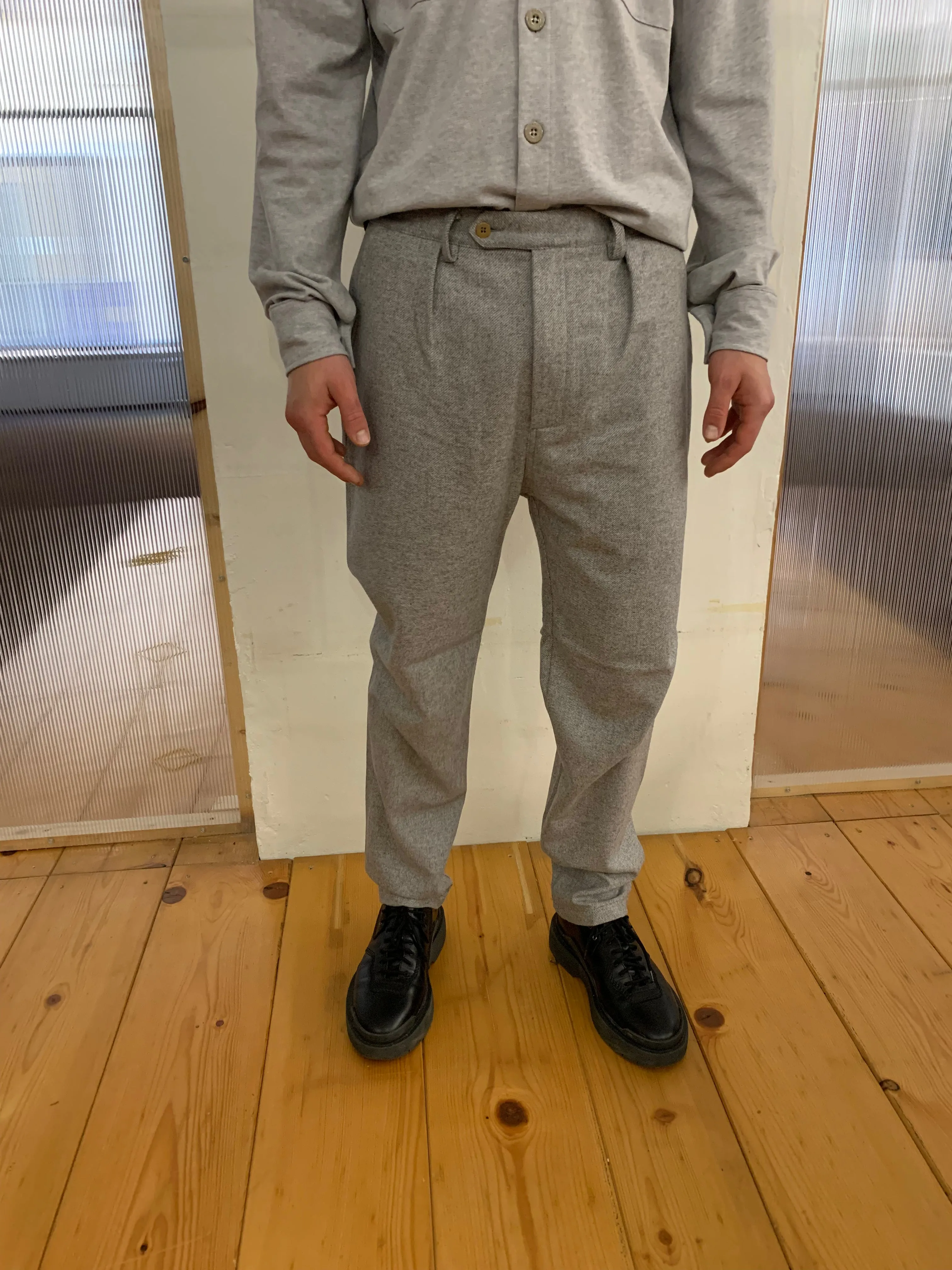 COMANCHE - CLASSIC TROUSERS - Soft Wool Light Grey sold by Camo product image thumbnail 2