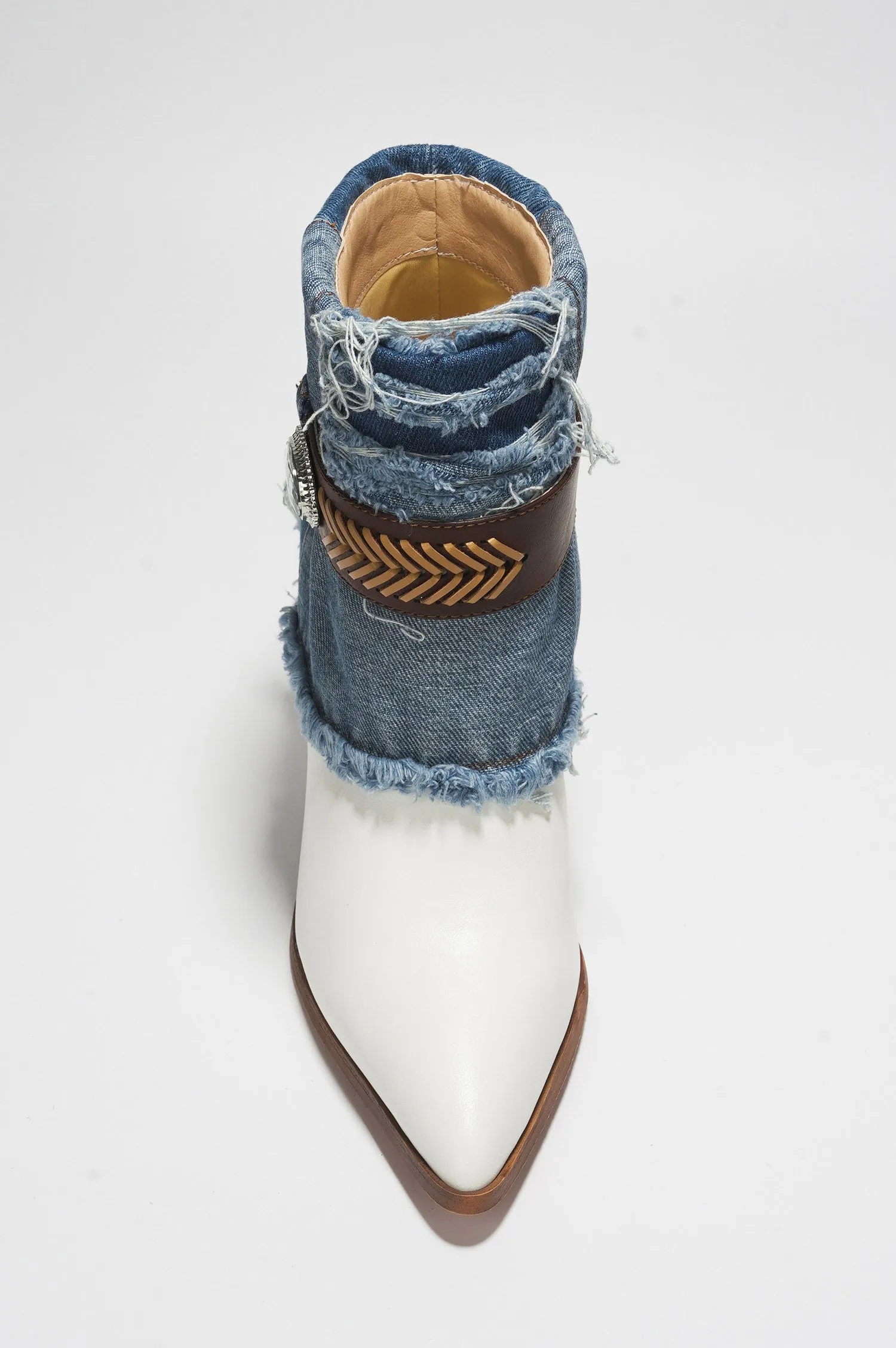 FLORY - WHITE sold by Cape Robbin product image thumbnail 5