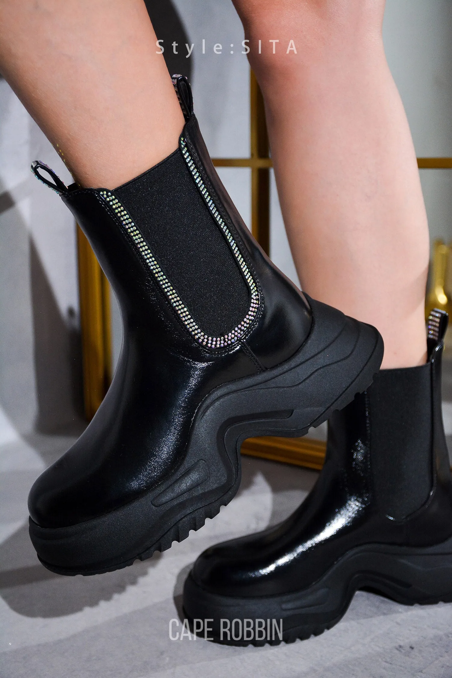 SITA - BLACK sold by Cape Robbin