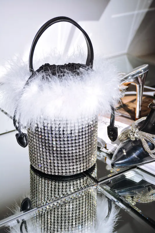 FLOWA - WHITE made by Cape Robbin