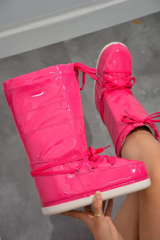 SNOWBELL - FUCHSIA sold by Cape Robbin