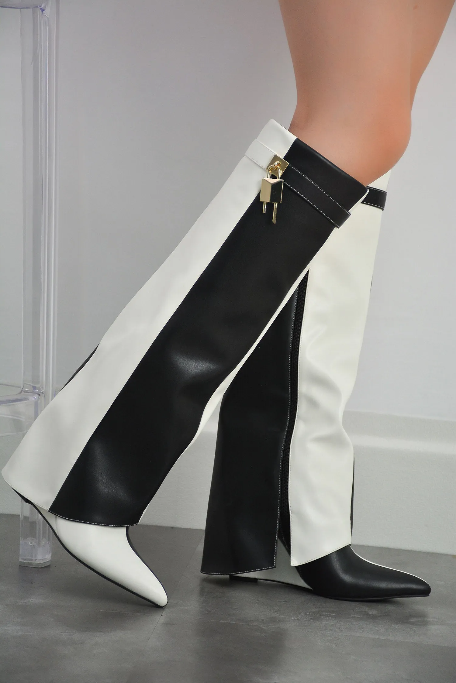 VALERI-5 - BLACK sold by Cape Robbin